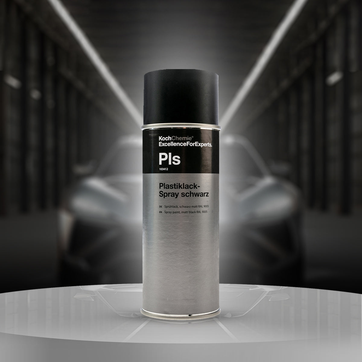 Koch Chemie Plastiklack Spray Schwarz 400ml, matte black spray paint for automotive surfaces with high coverage and quick-drying formula.