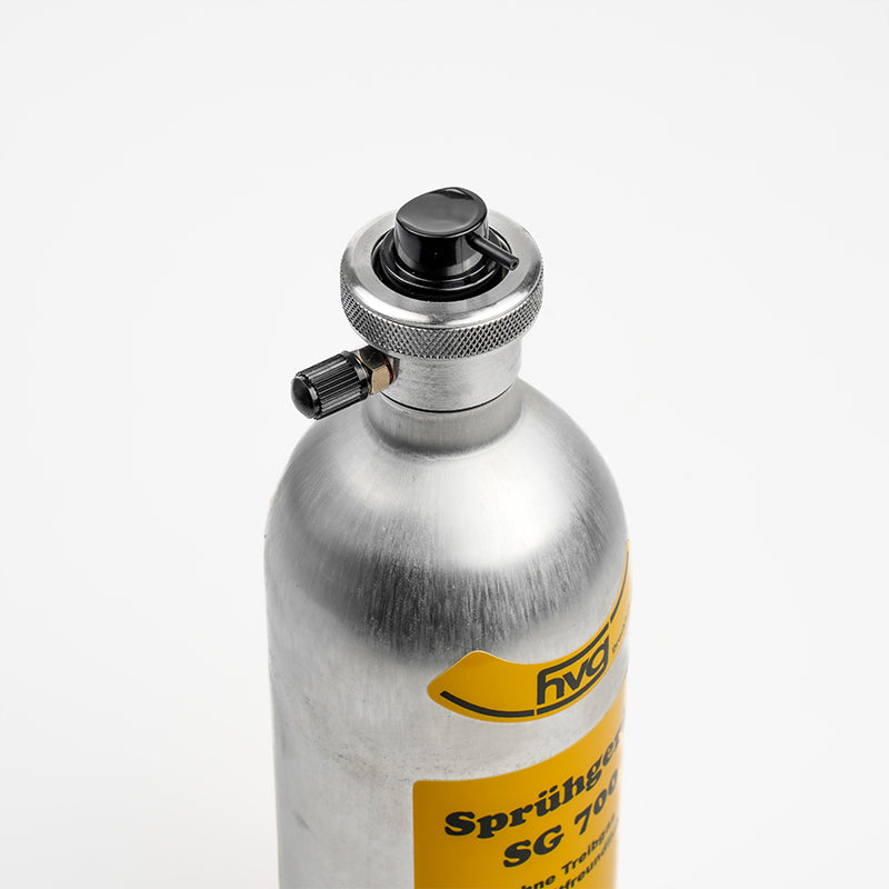 Koch Chemie Sprühgerät SG 700 sprayer, durable aluminium design with a 500ml capacity, perfect for consistent application of cleaning and detailing products.