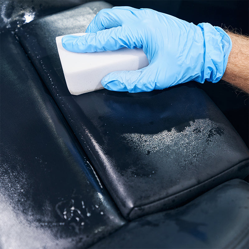 Koch Chemie Dirt Eraser (5 pieces), strong and reusable abrasive sponges perfect for removing stains from hard surfaces such as rubber and tar.