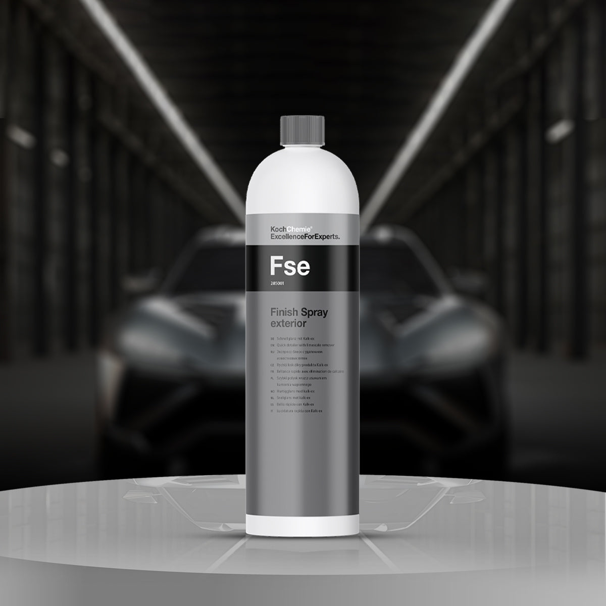 Koch Chemie Finish Spray Exterior 1L bottle for quick care of paintwork, glass, and plastics, leaving a high-gloss finish