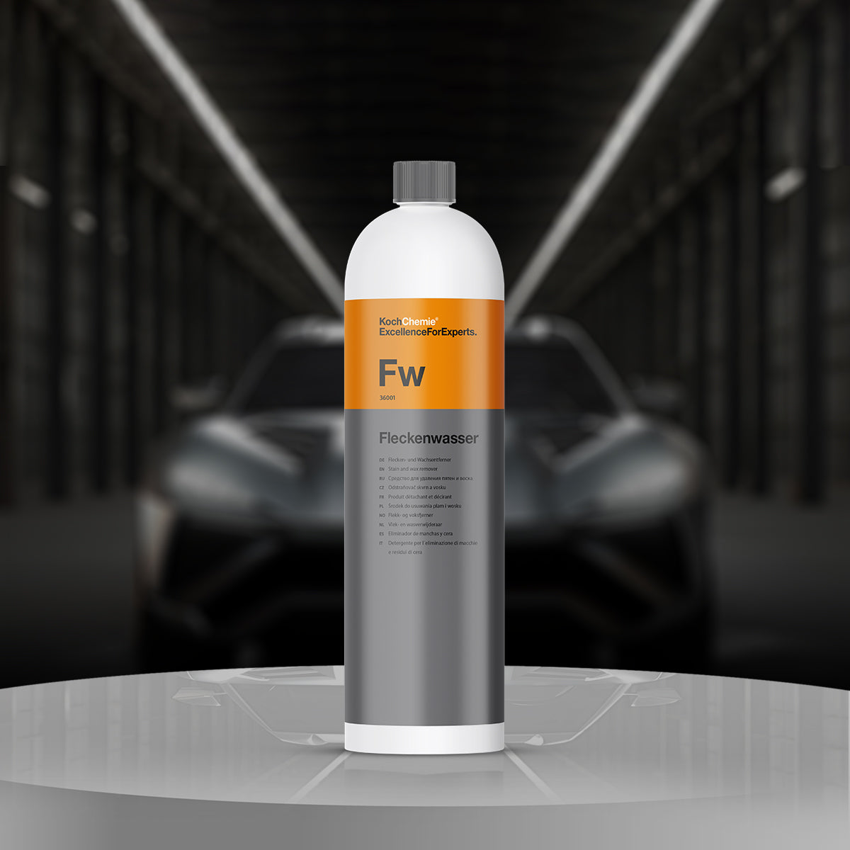 Koch Chemie Fleckenwasser 1Ltr degreaser with organic solvents, ideal for removing grease, oil, and ink from various surfaces.