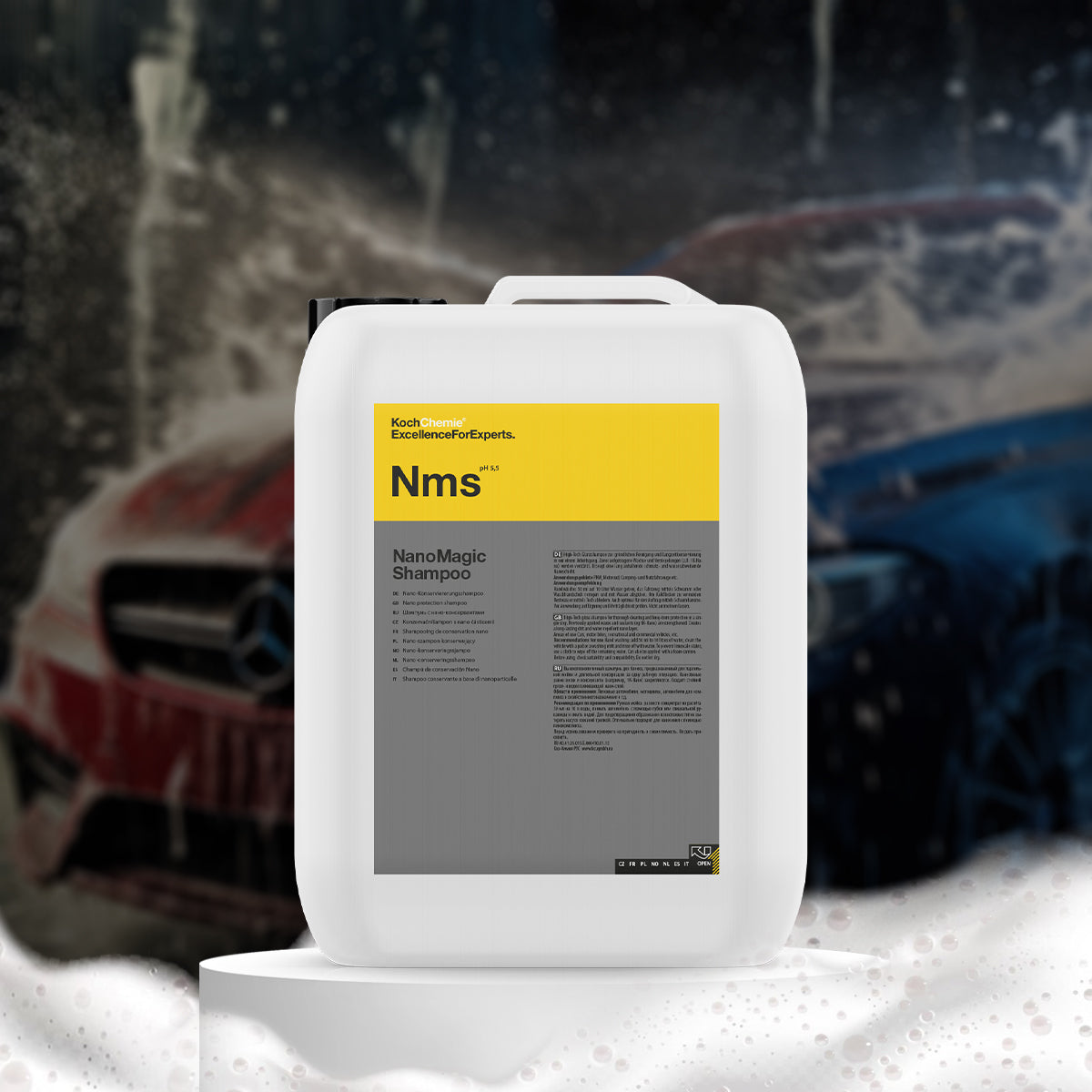 Koch Chemie Nano Magic Shampoo 10 KG, premium vehicle shampoo with hydrophobic properties and a glossy finish for long-lasting protection.