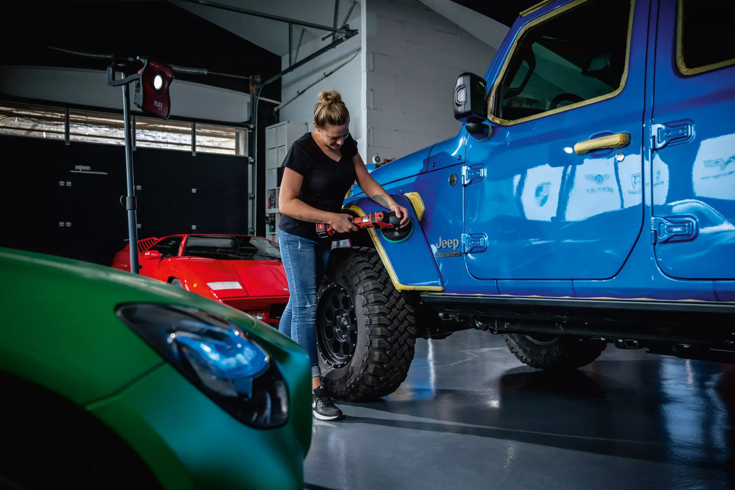High-performance Flex PE 150 18.0-EC/5.0 brushless cordless polisher, ideal for automotive paint correction and restoration.