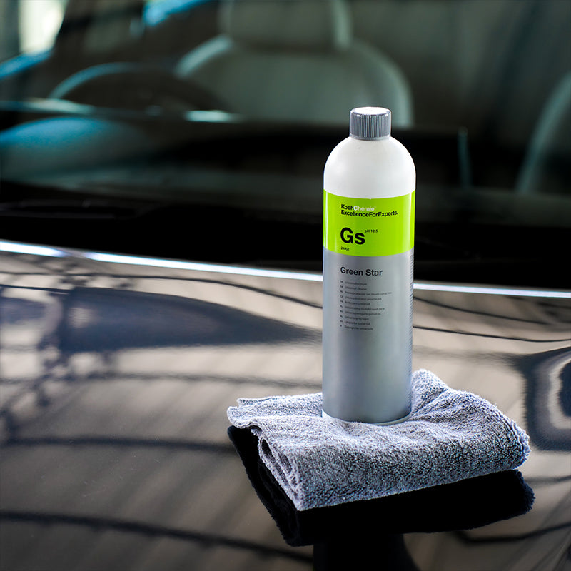 Koch Chemie Green Star 1Ltr, phosphate- and solvent-free cleaner, perfect for workshop floors, engines, and automotive fabrics.