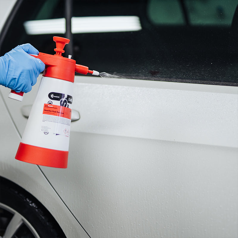 Large container of Koch Chemie Reactive Rust Remover, ideal for cleaning painted surfaces, glass, and wheels without damaging materials.