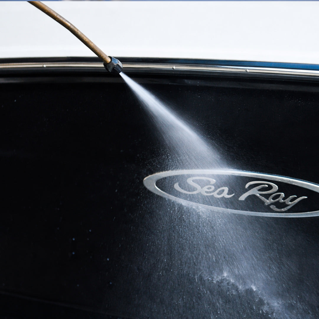 Koch Chemie Hull PreCleaner Acid Pre-Cleaner spraying view on white background