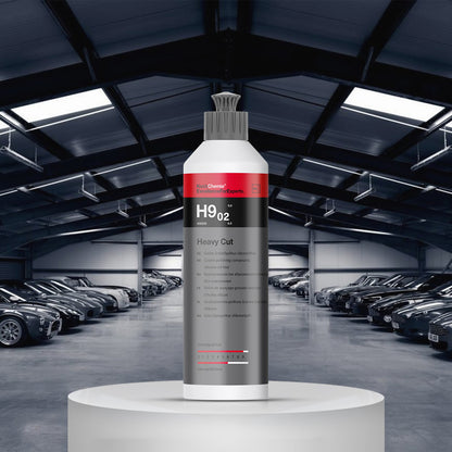 Koch Chemie Heavy Cut H9.02 Polishing Compound 250 ml for removing deep scratches and restoring high gloss.
