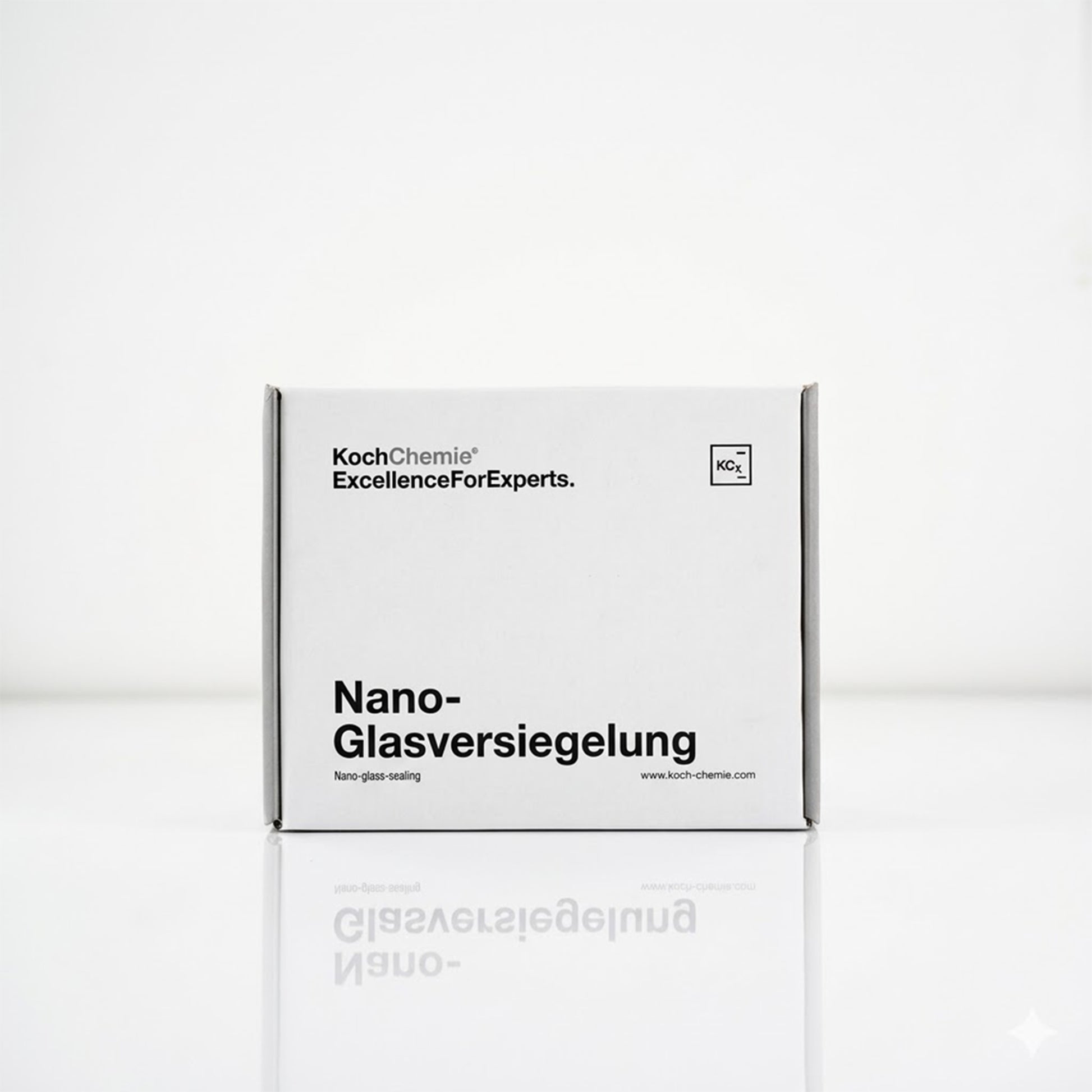Koch chemie Nano Glasversiegelung 250ml Kit Glass Cleaners left side view on white background