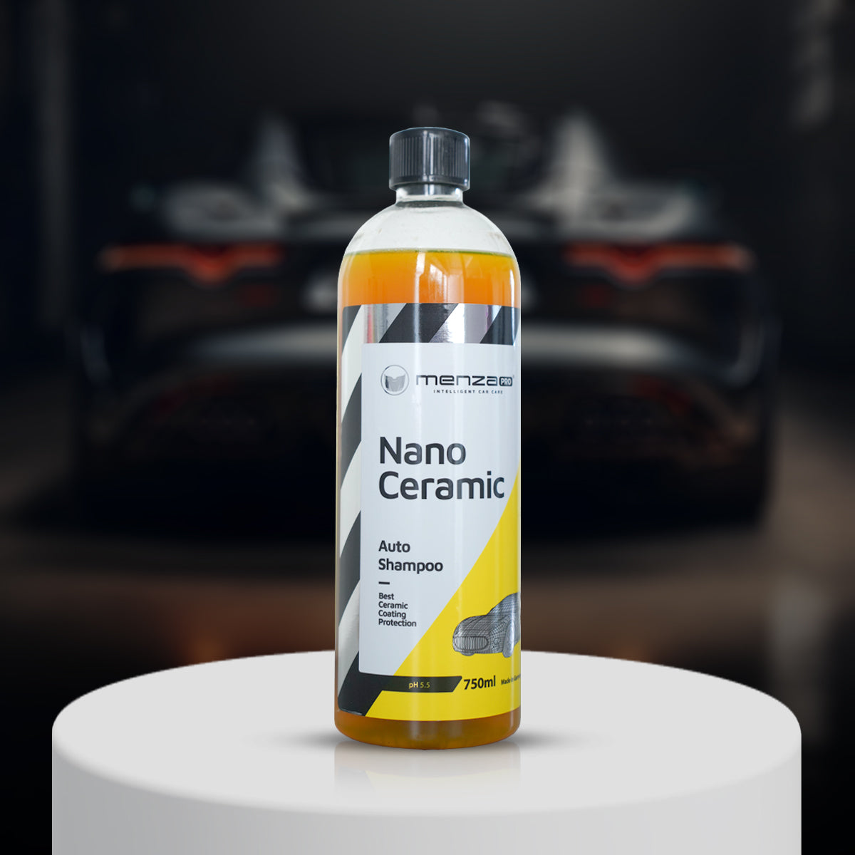 MenzaPro Nano Ceramic Auto Shampoo 750ml, high-tech car shampoo for a glossy finish and long-term protection.