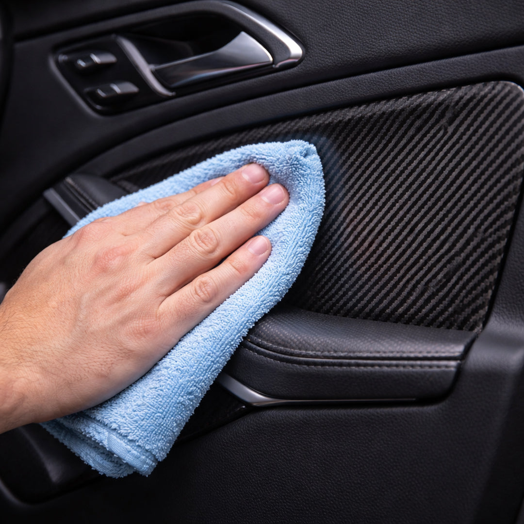 Koch Chemie Cockpit-Super Pflege 1L Interior cleaner cleaning with microfiber