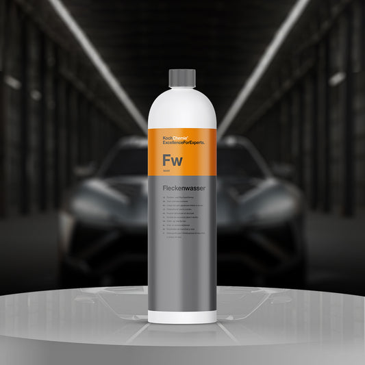 Koch Chemie Fleckenwasser 1Ltr degreaser with organic solvents, ideal for removing grease, oil, and ink from various surfaces.