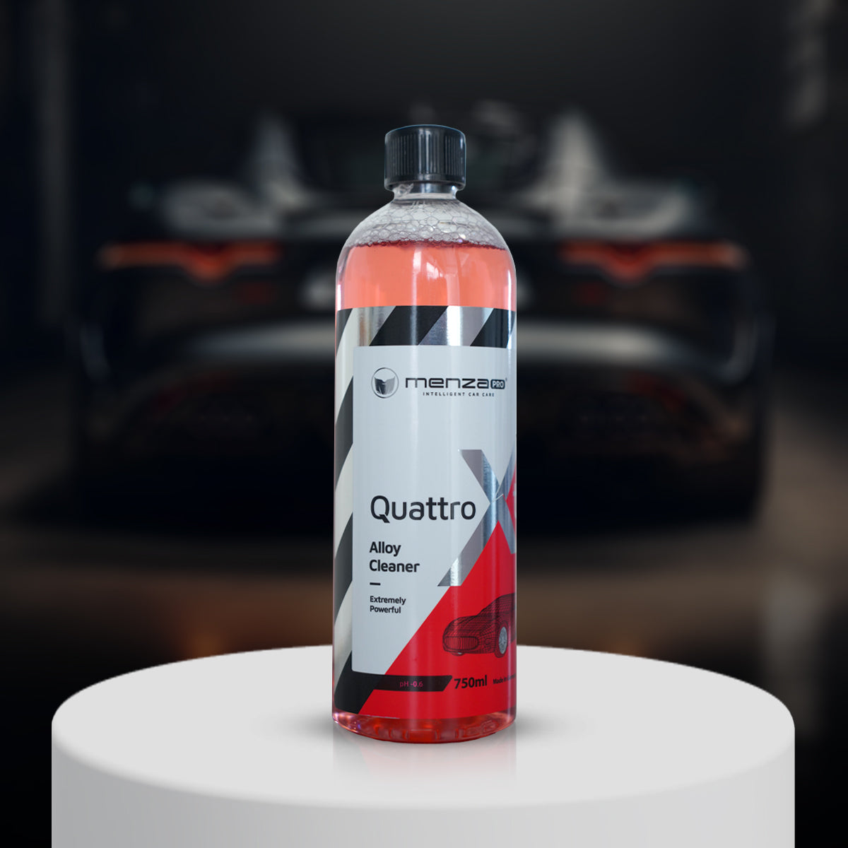 MenzaPro Quattro Xtreme Alloy Cleaner 750ml, powerful acidic formula for removing brake dust, rust, and grime from alloy wheels.