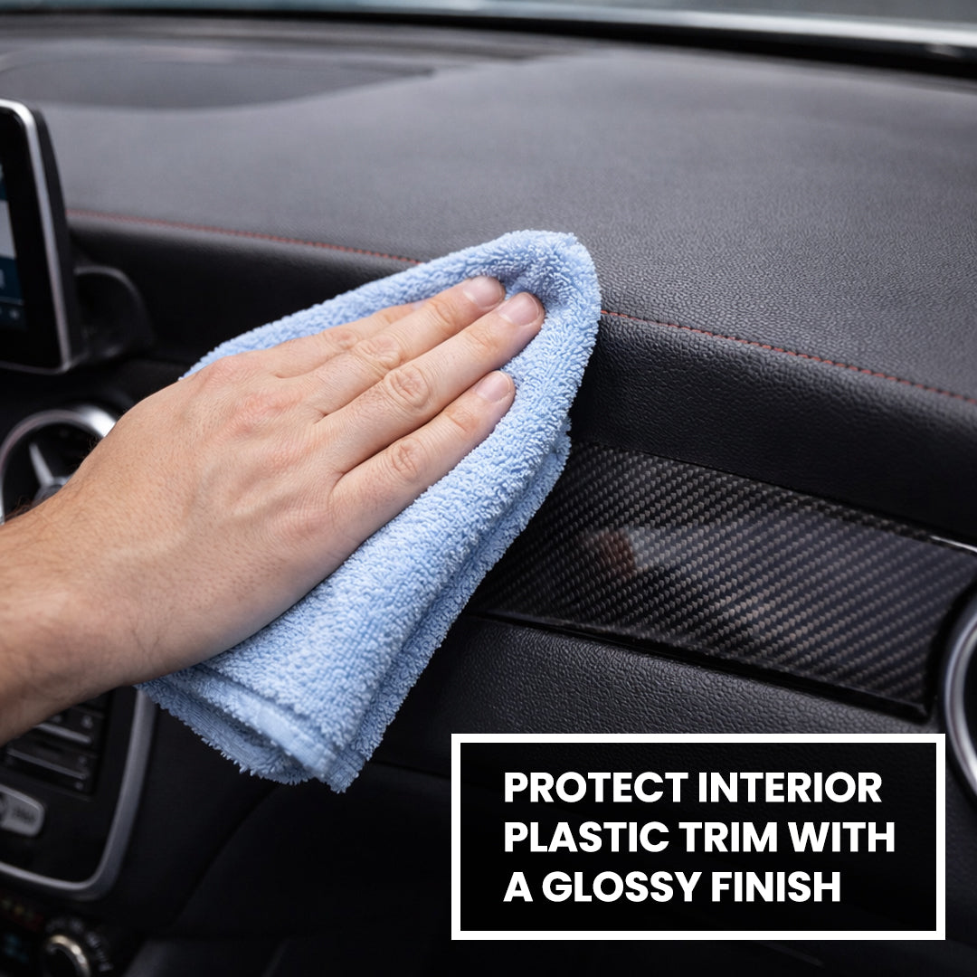 Koch Chemie Cockpit-Super Pflege 1L Interior cleaner cleaning with microfiber in car surface